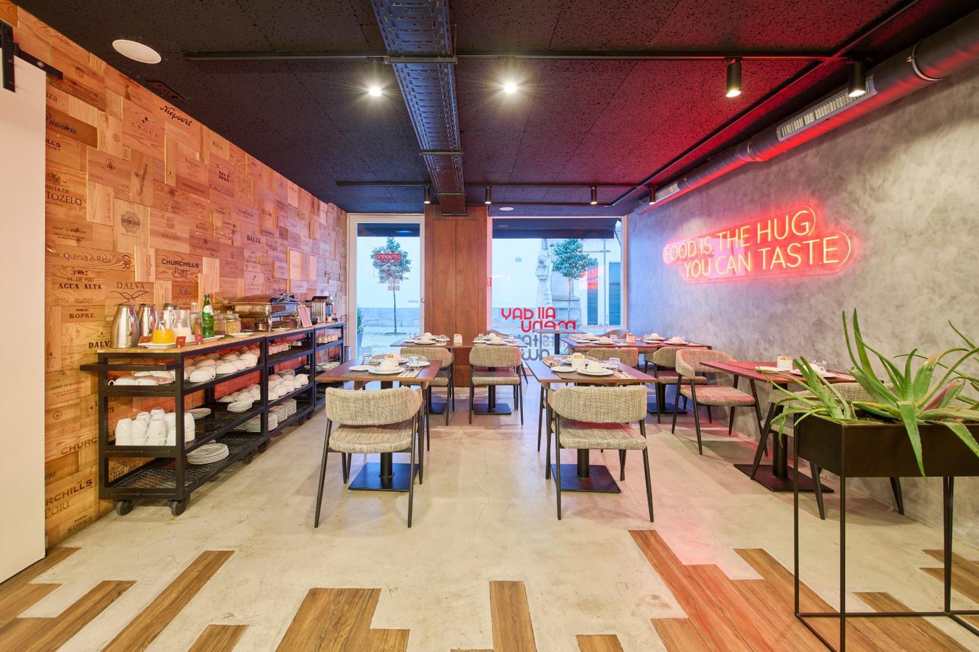 Hotel Moon & Sun บรากา ภายนอก รูปภาพ